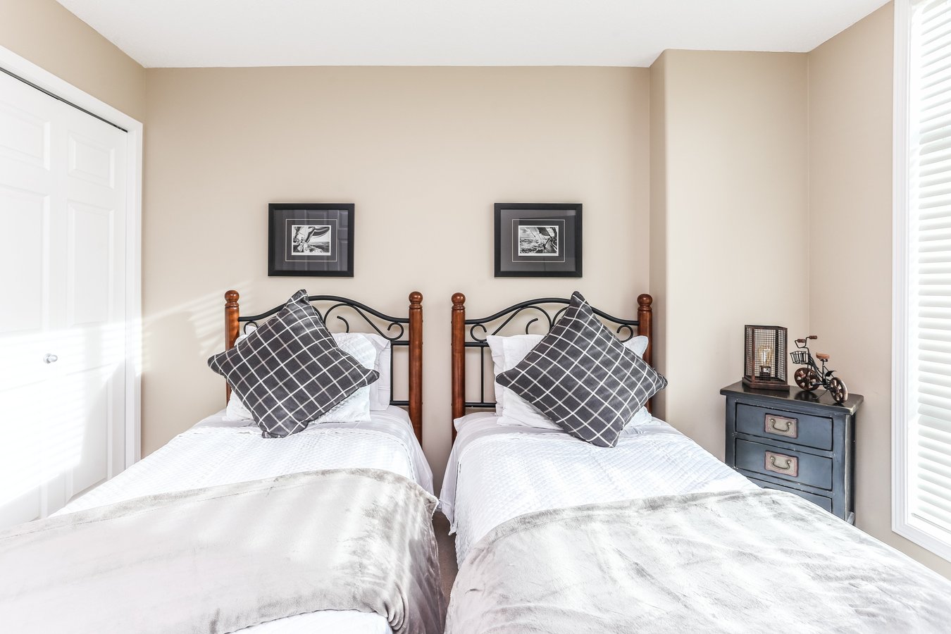 1128 Sunset Drive - Photo 24