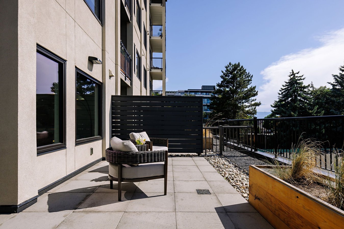 815 Leon Avenue - Photo 9