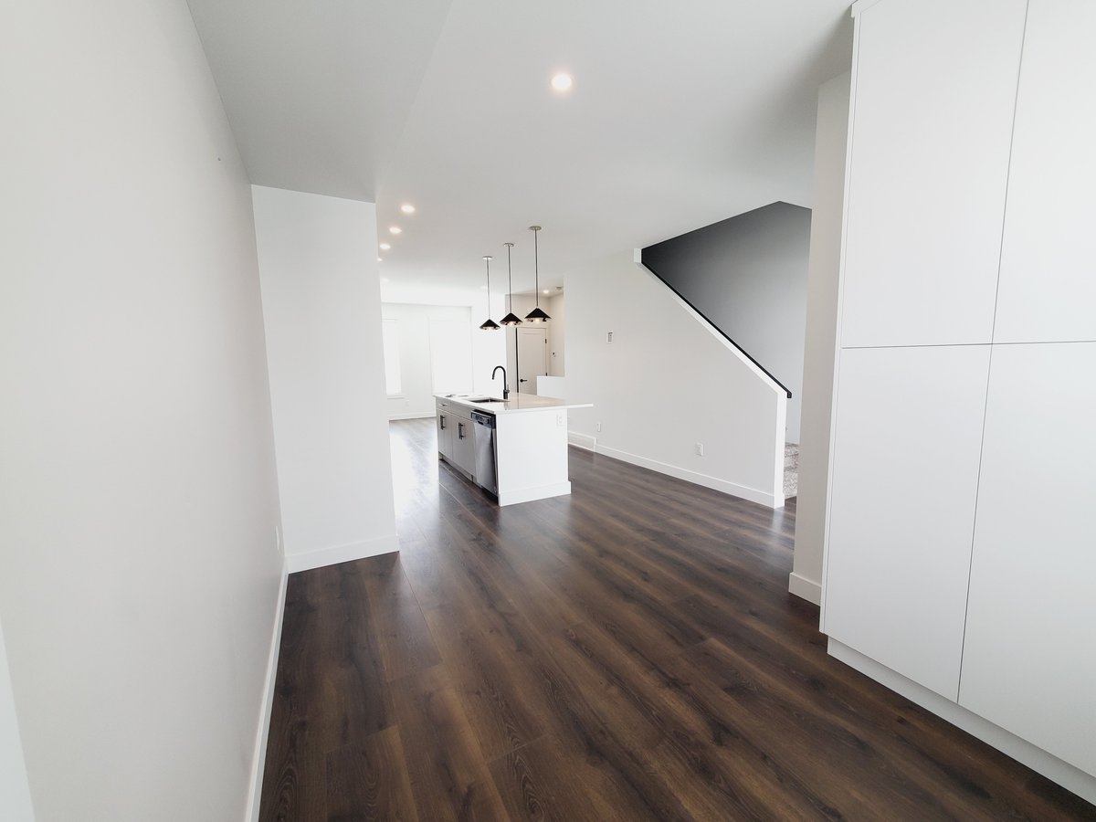 610 Academy Way - Photo 7