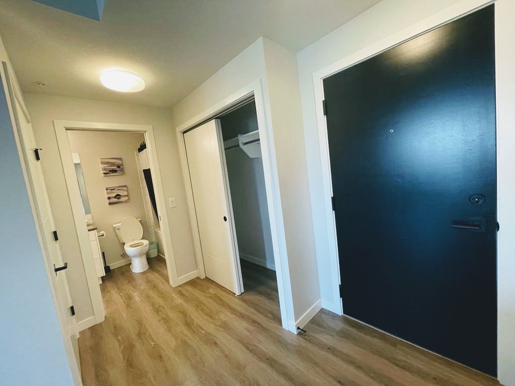 1215 Saint Paul Street - Photo 10