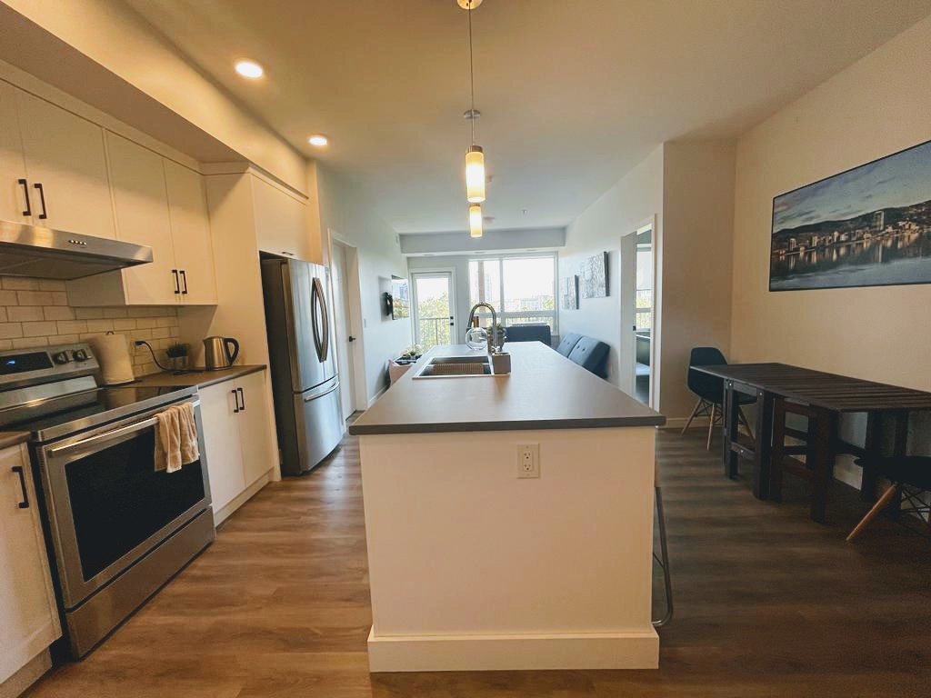 1215 Saint Paul Street - Photo 6