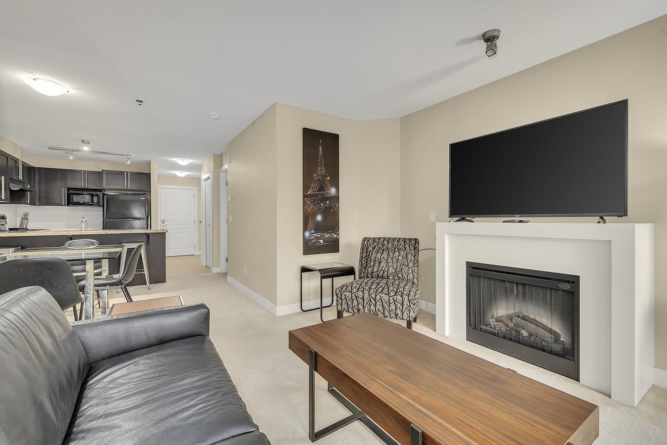 1083 Sunset Drive - Photo 11