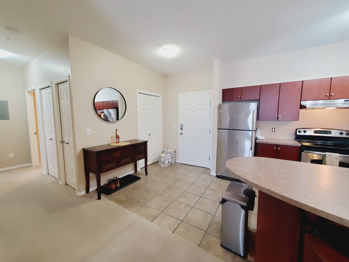 1875 Country Club Drive - Photo 2