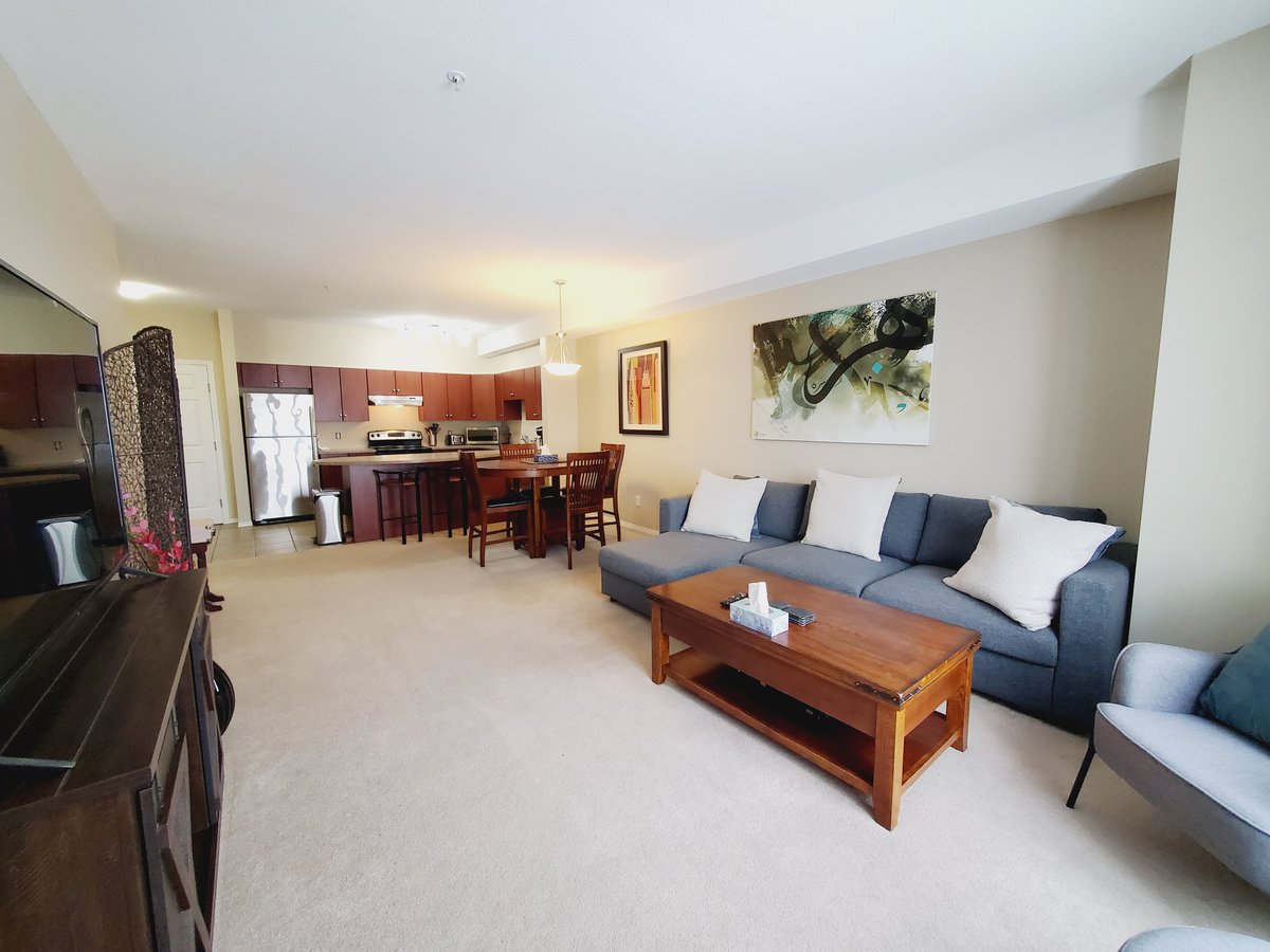 1875 Country Club Drive - Photo 7