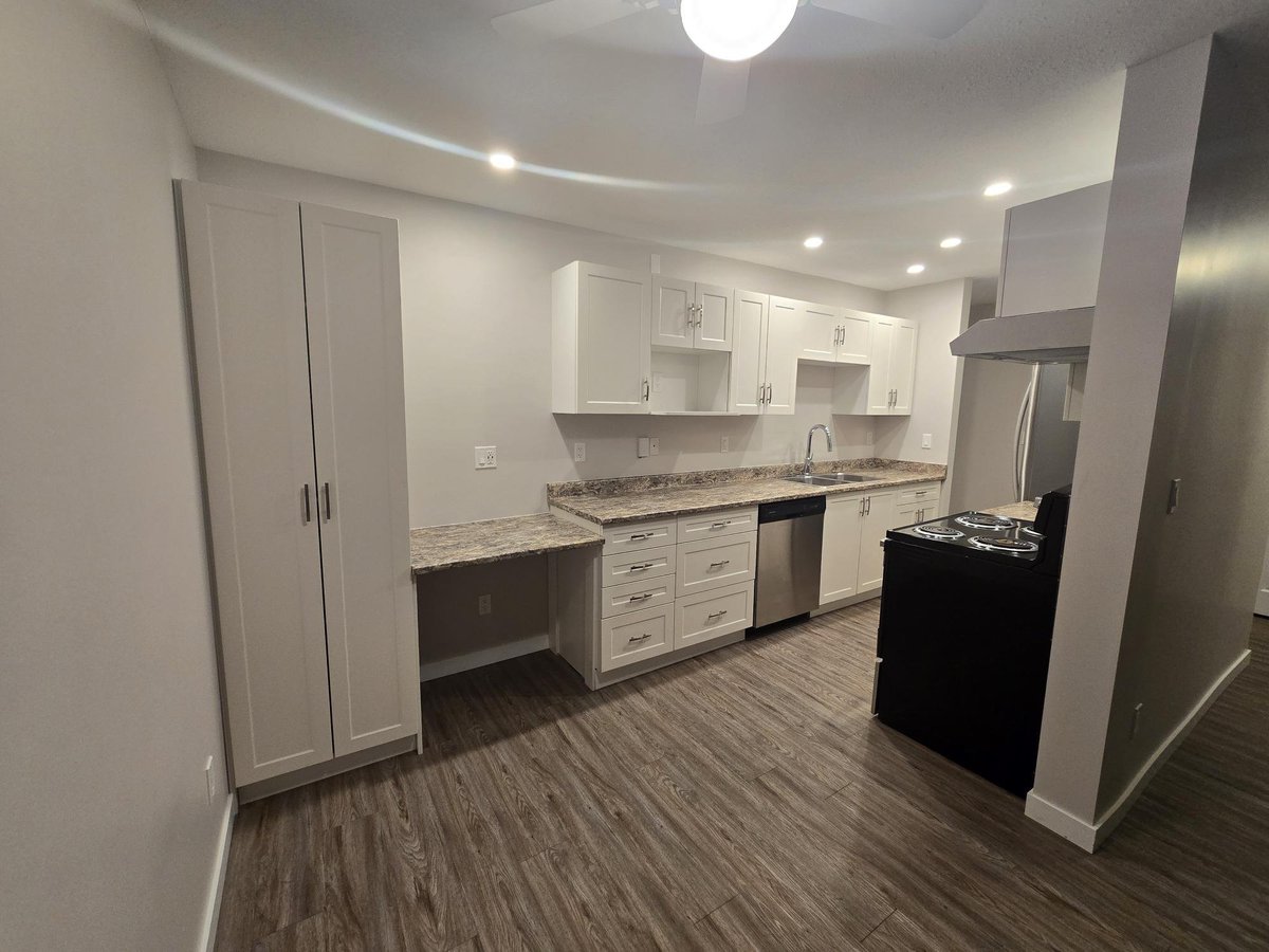1441 Sutherland Avenue - Photo 4