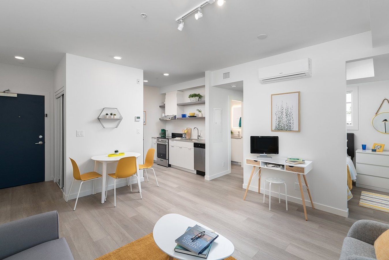 2080 Benvoulin Court - Photo 3