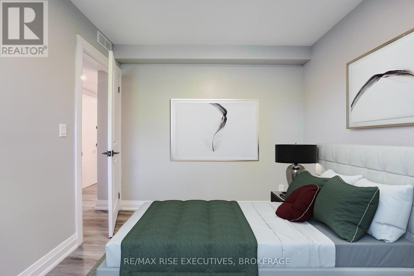 2 - 19 BAKER STREET - Photo 10