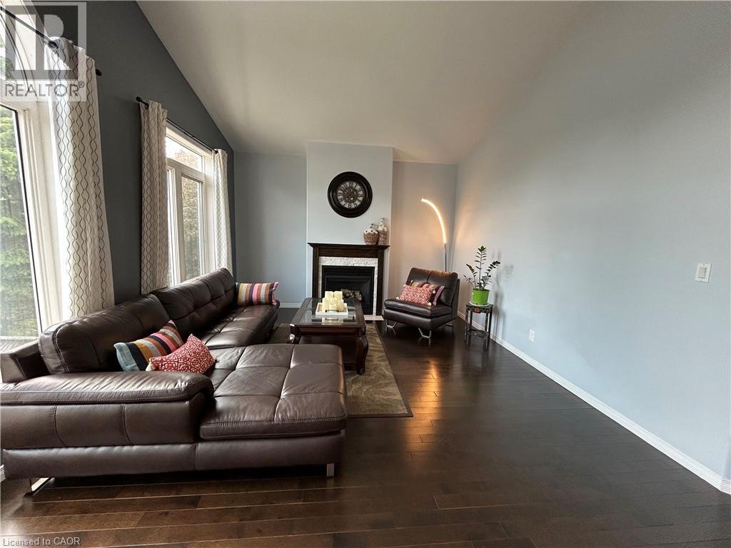 101 DALGLEISH Avenue - Photo 10