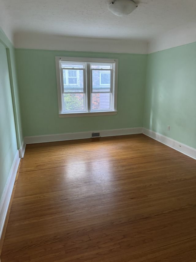 281 Collingwood Street - Photo 4