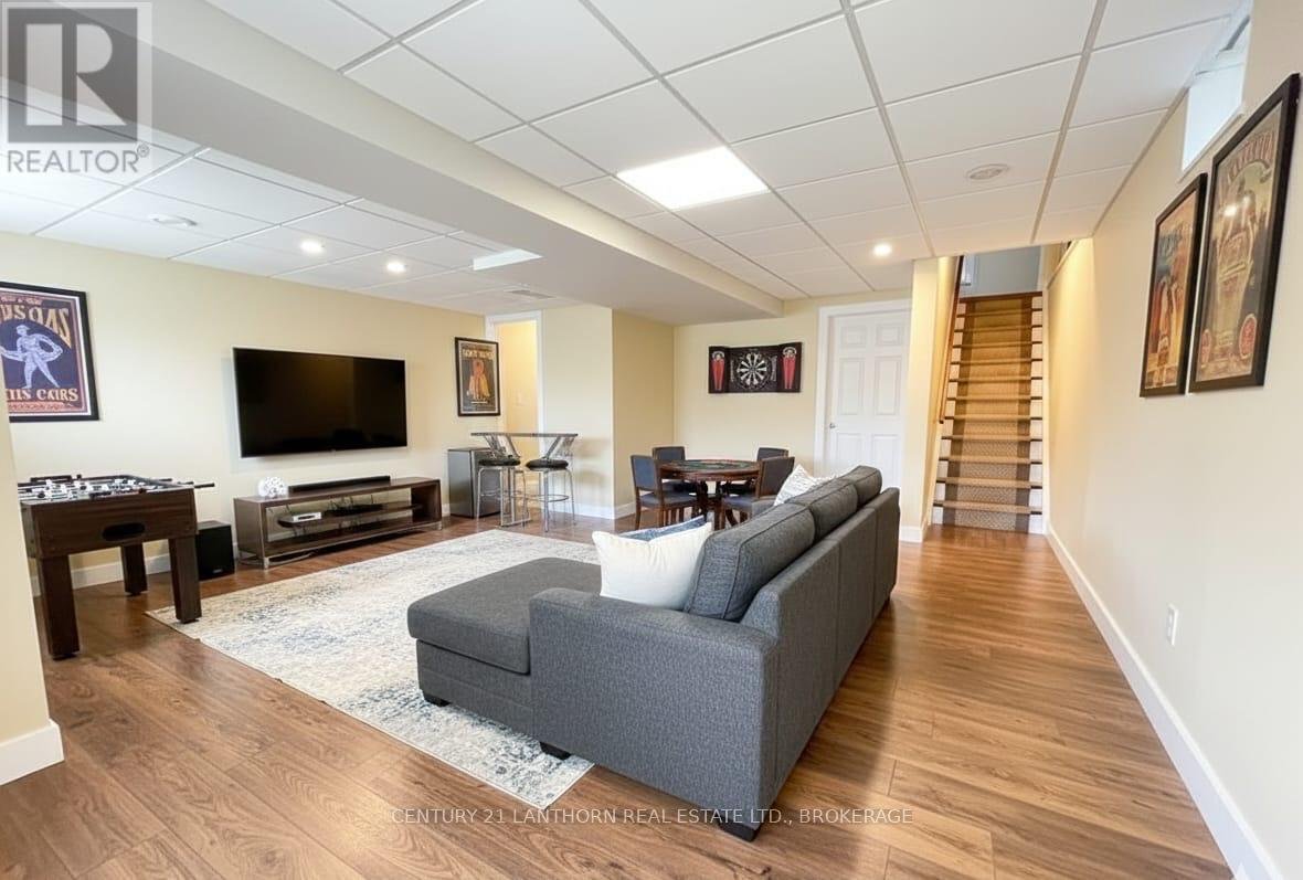 305 JANETTE STREET - Photo 10