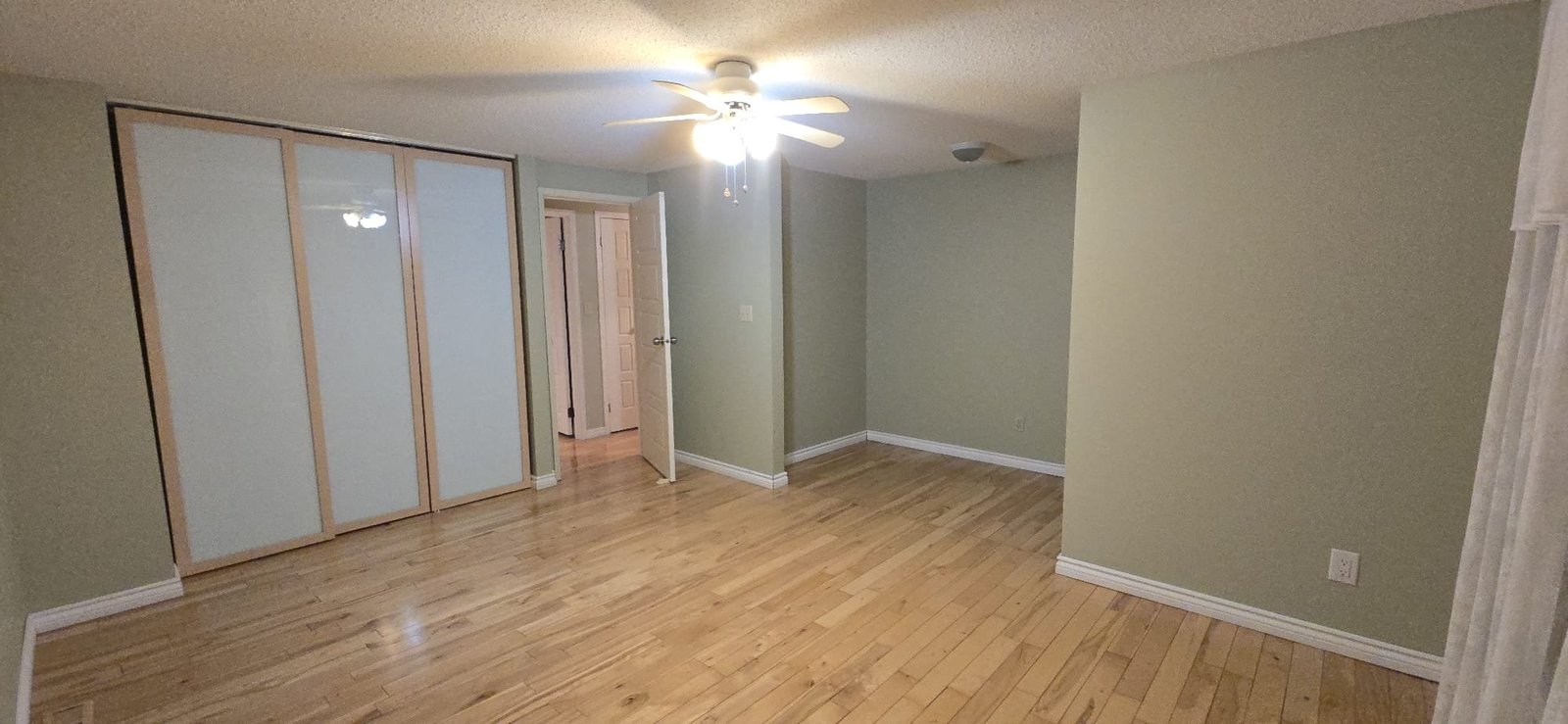 153 Grenadier Drive - Photo 9