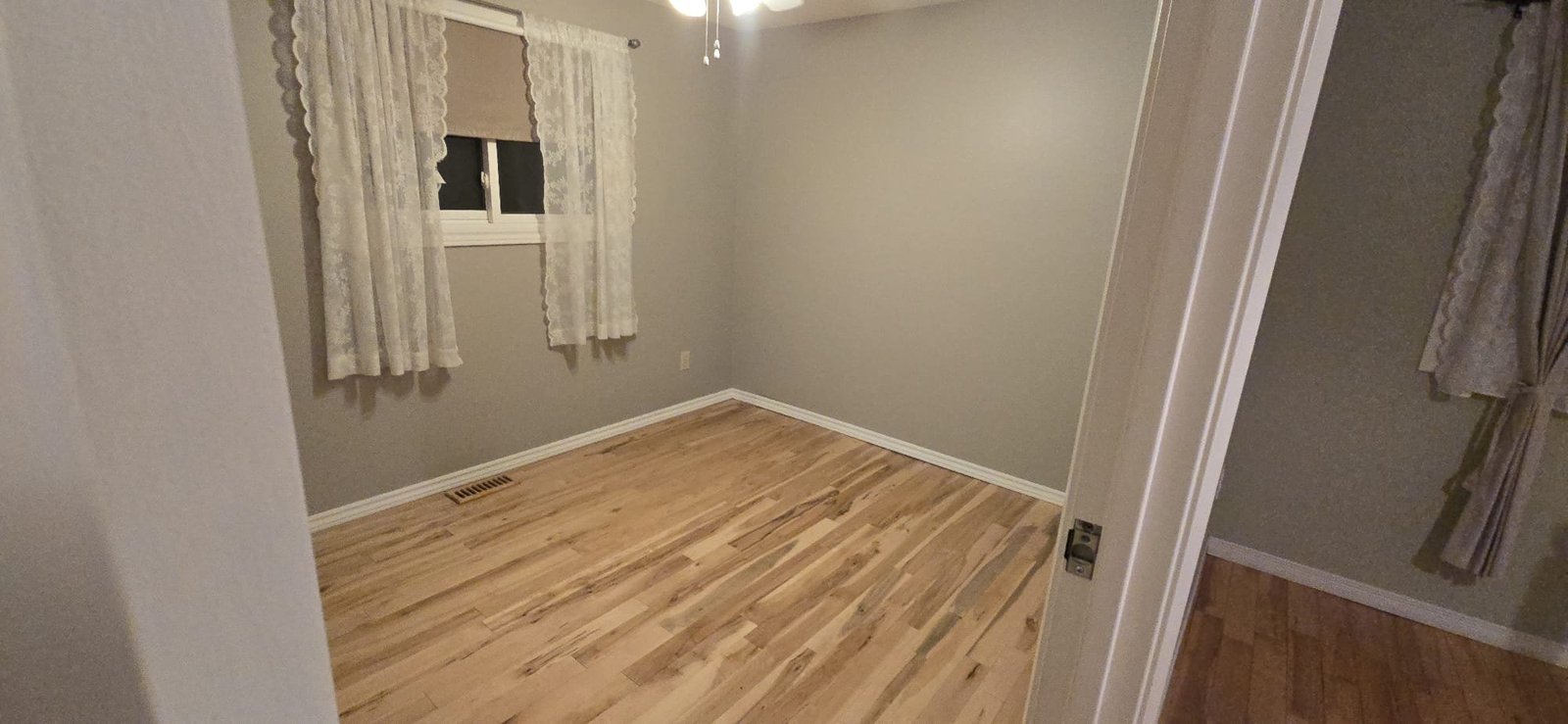 153 Grenadier Drive - Photo 12
