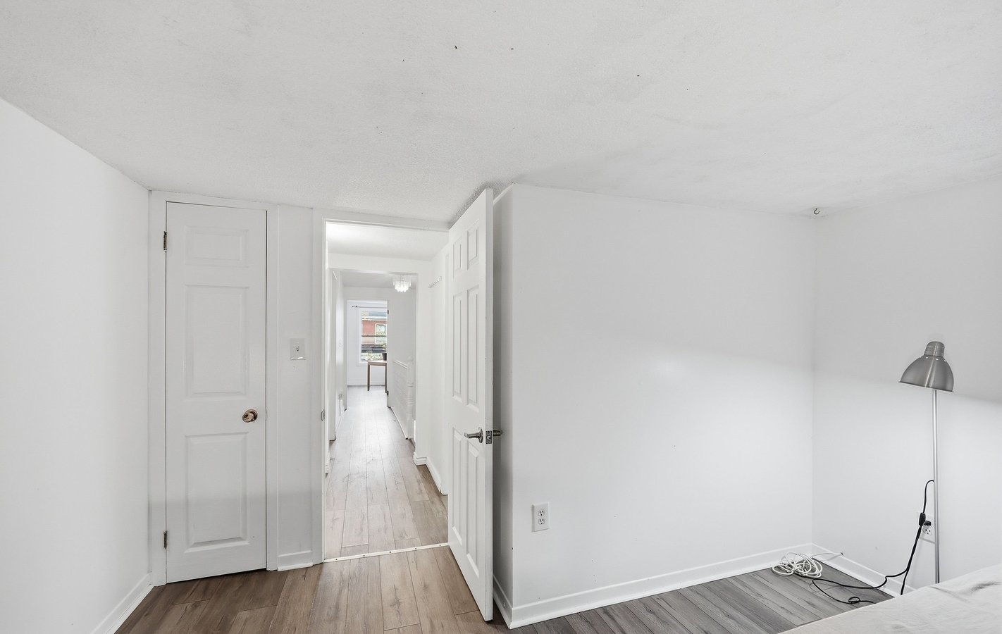 182 Montreal Street - Photo 4