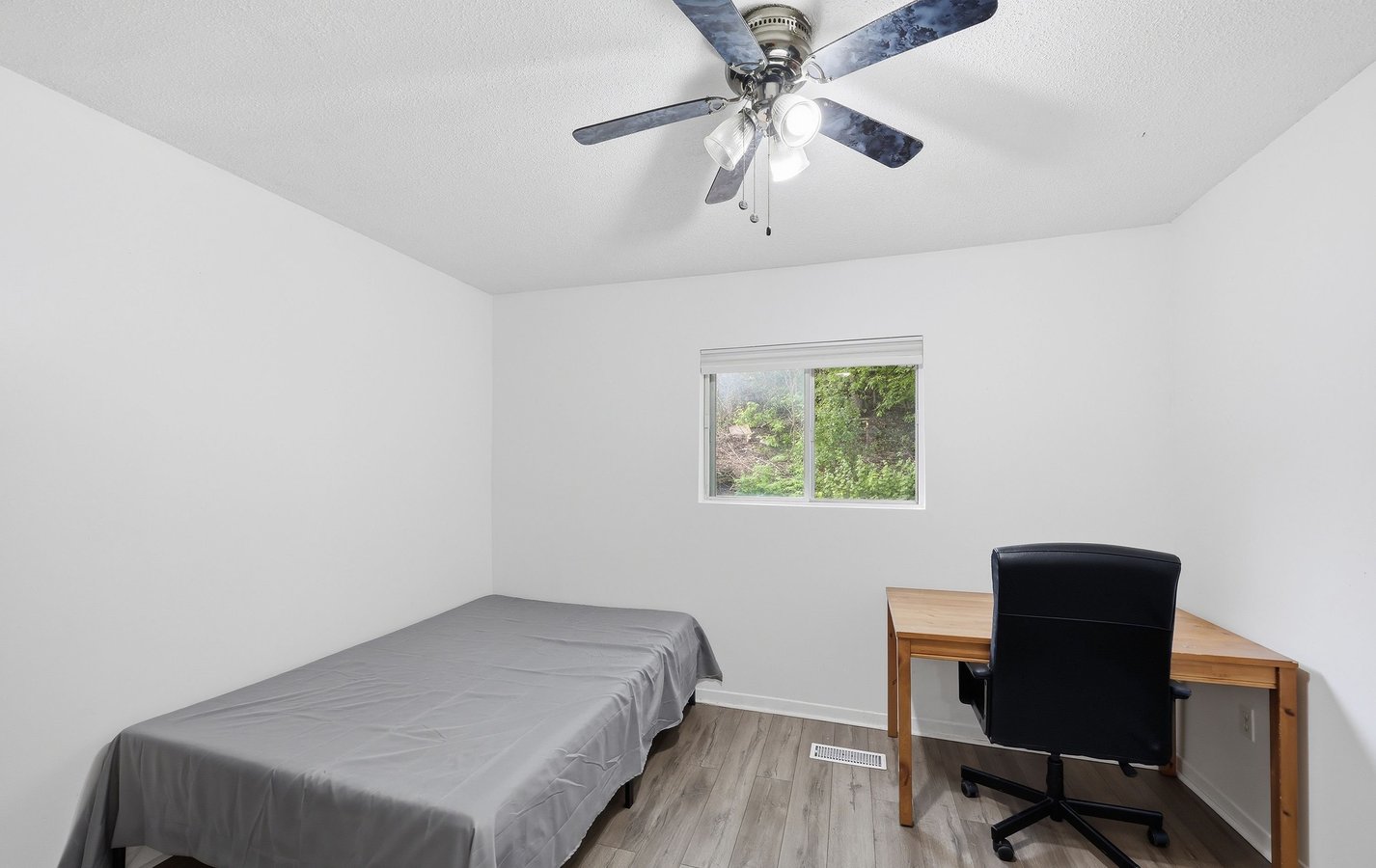 182 Montreal Street - Photo 7