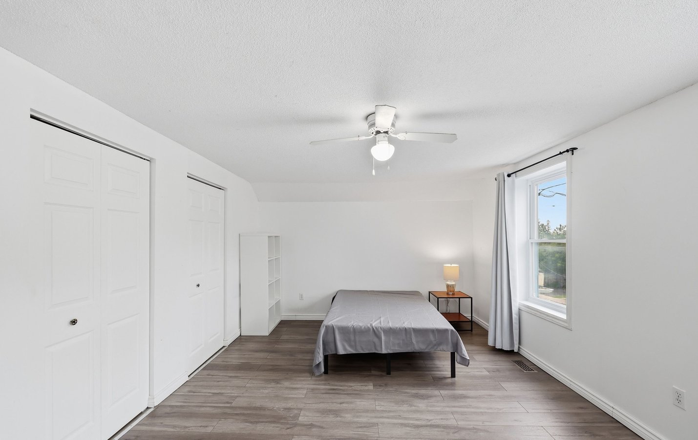 182 Montreal Street - Photo 2