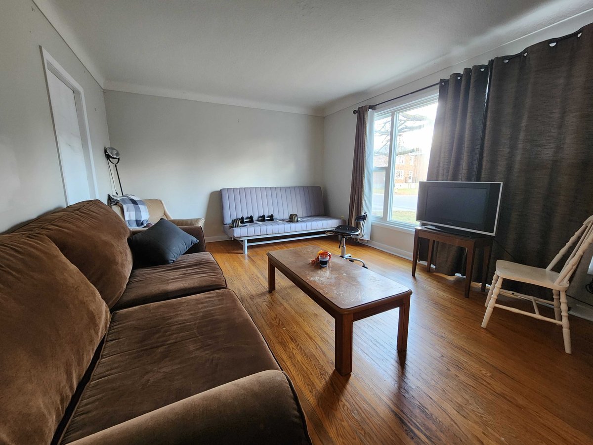 344 Palace Road - Photo 2