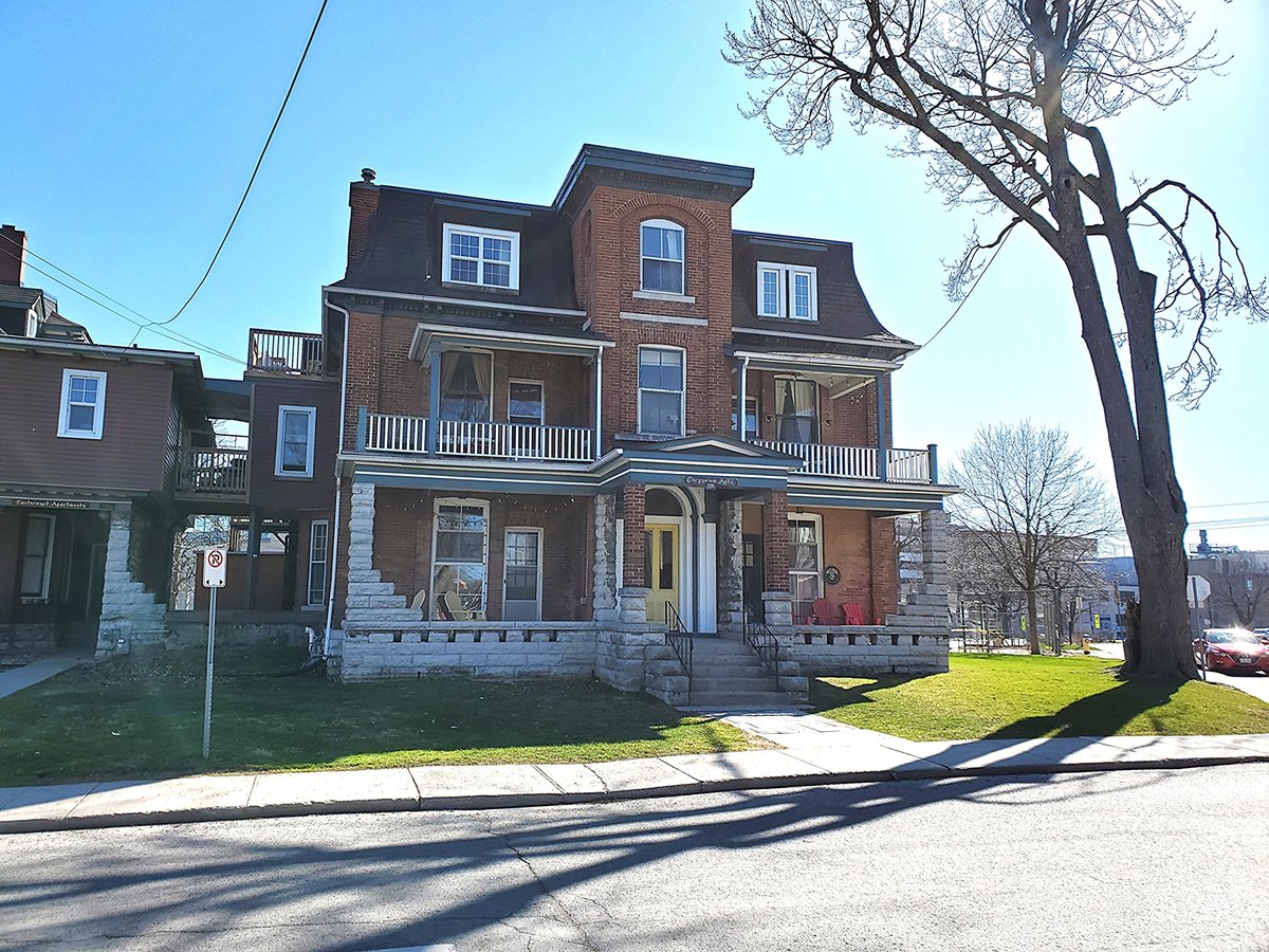 174 Earl Street - Photo 1