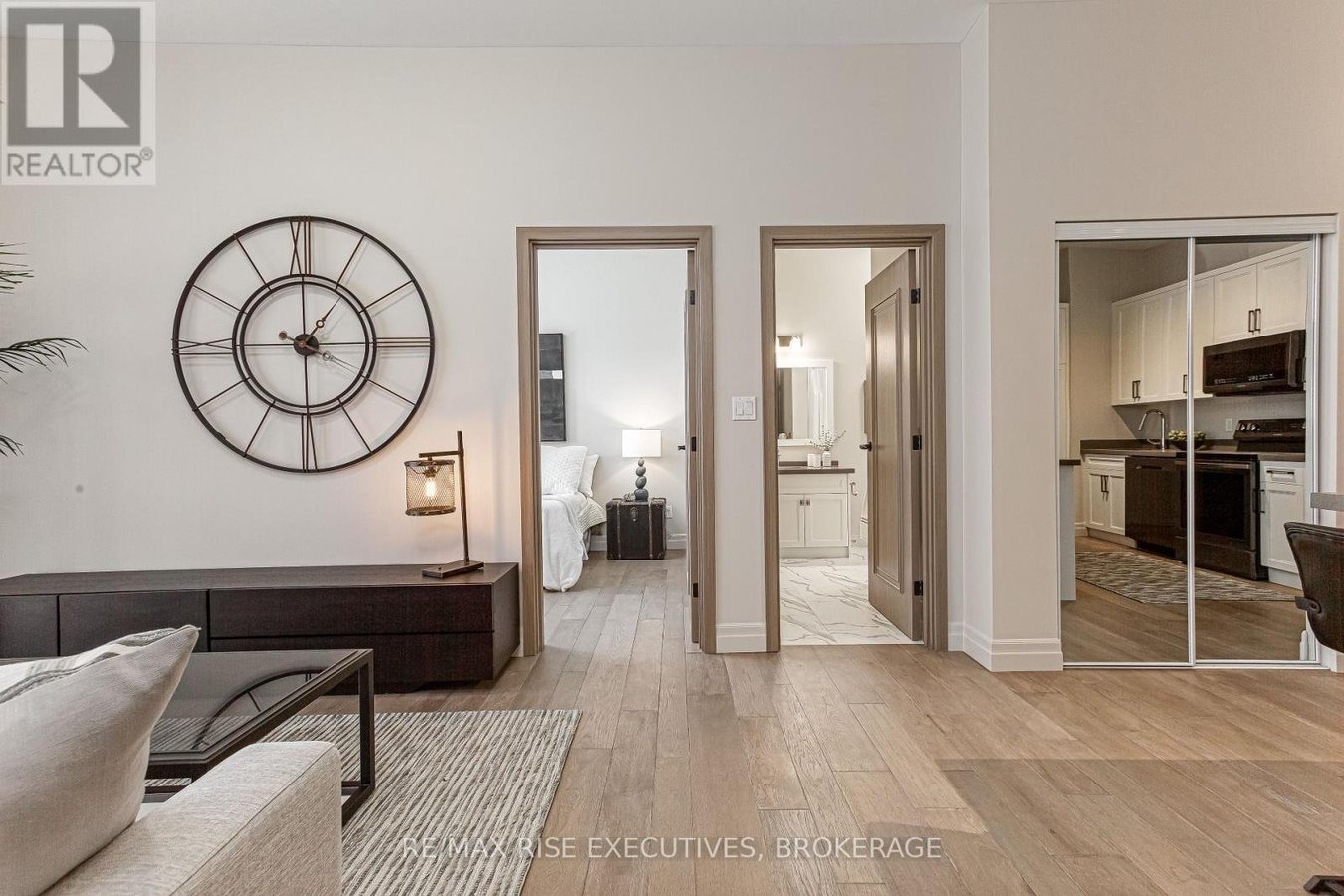 307 - 847 DEVELOPMENT DRIVE - Photo 8