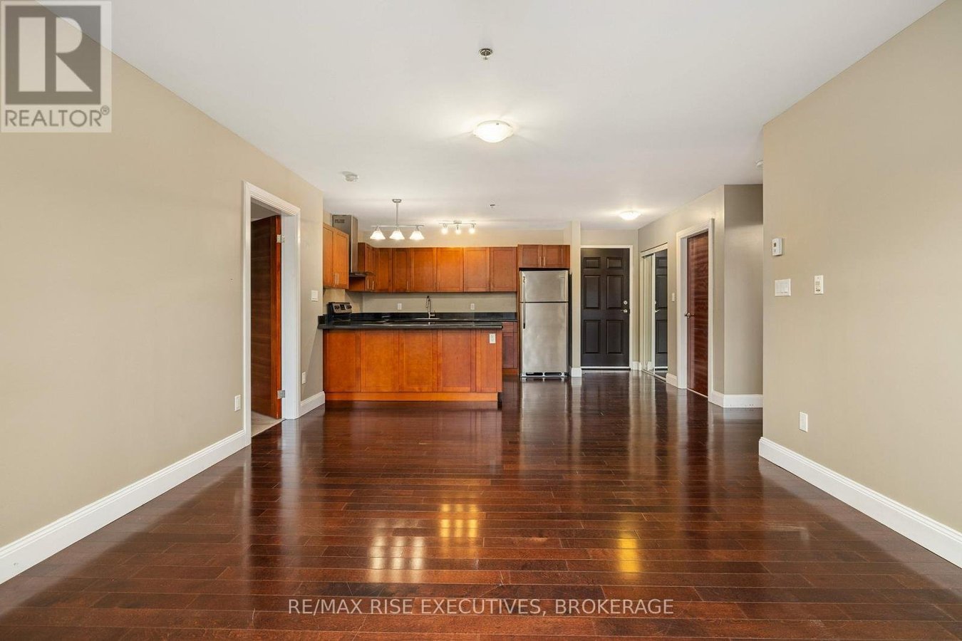 516 - 539 ARMSTRONG ROAD - Photo 15