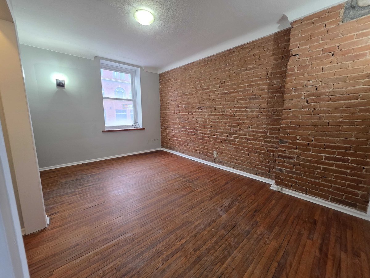 79 Queen Street - Photo 3