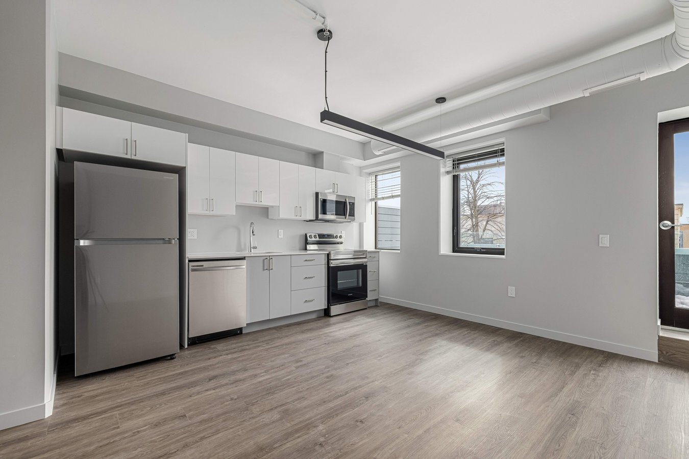 449 Princess Street - Photo 1