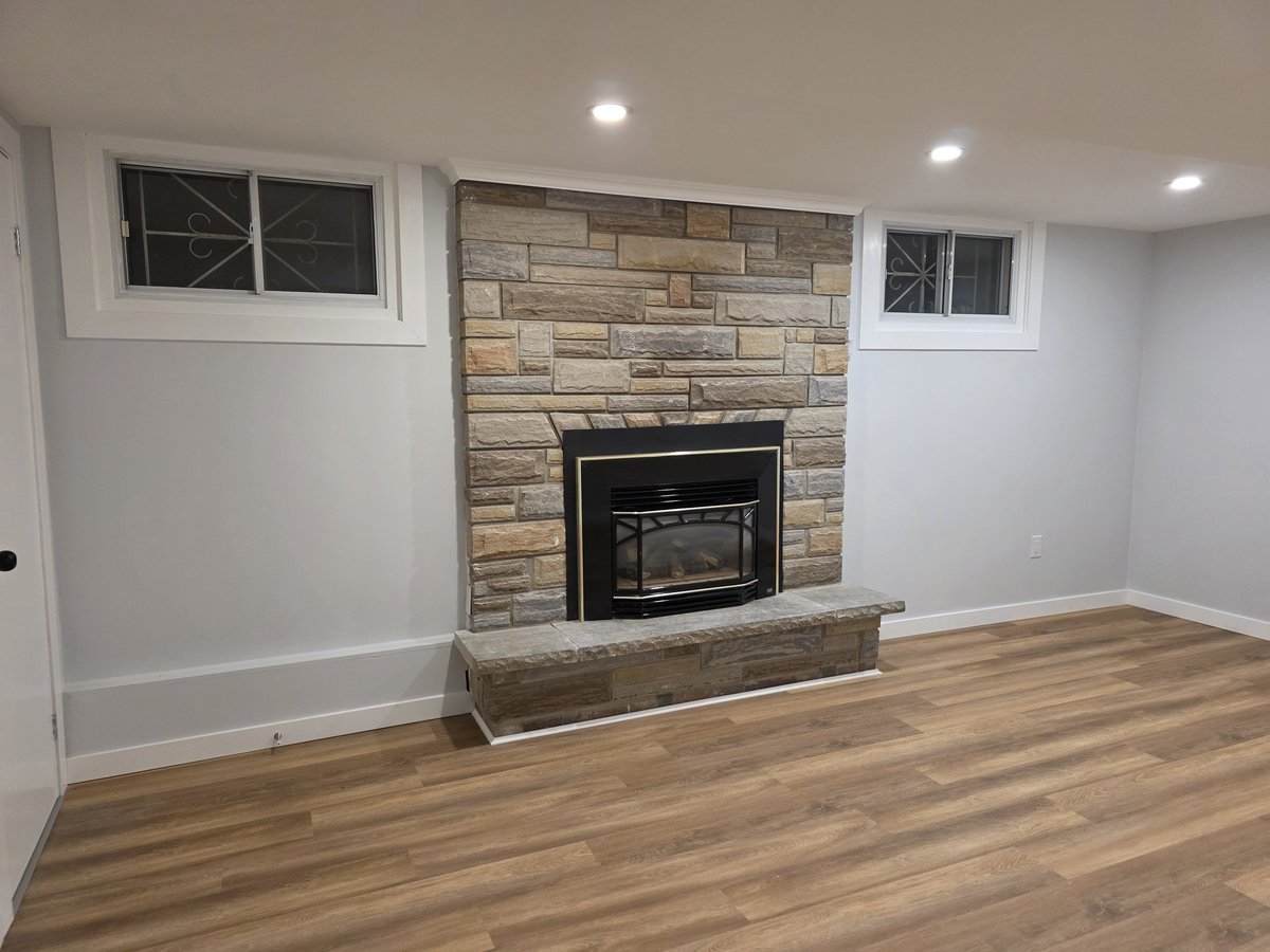 120 Conacher Drive - Photo 6