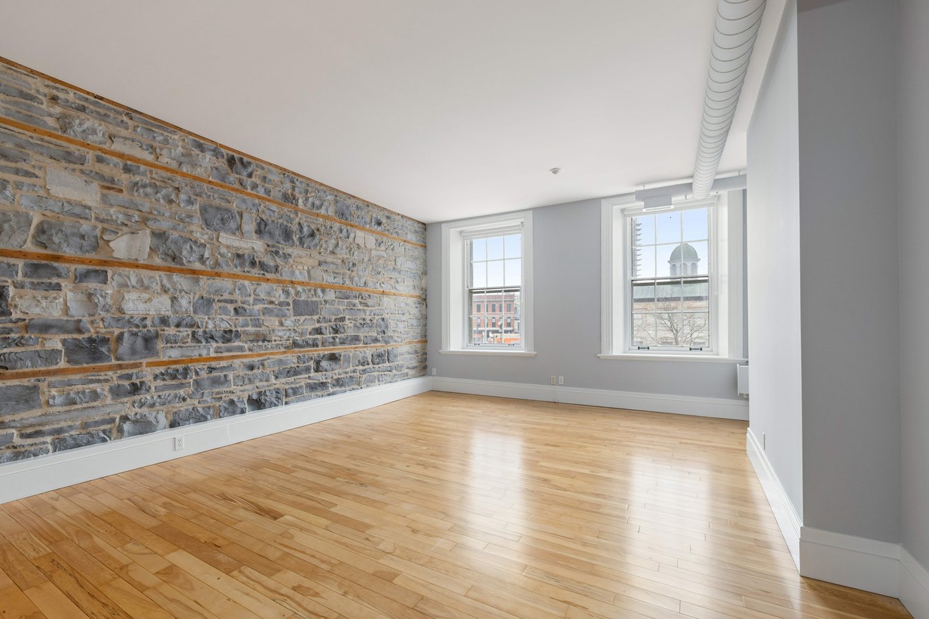 200 Ontario Street - Photo 10