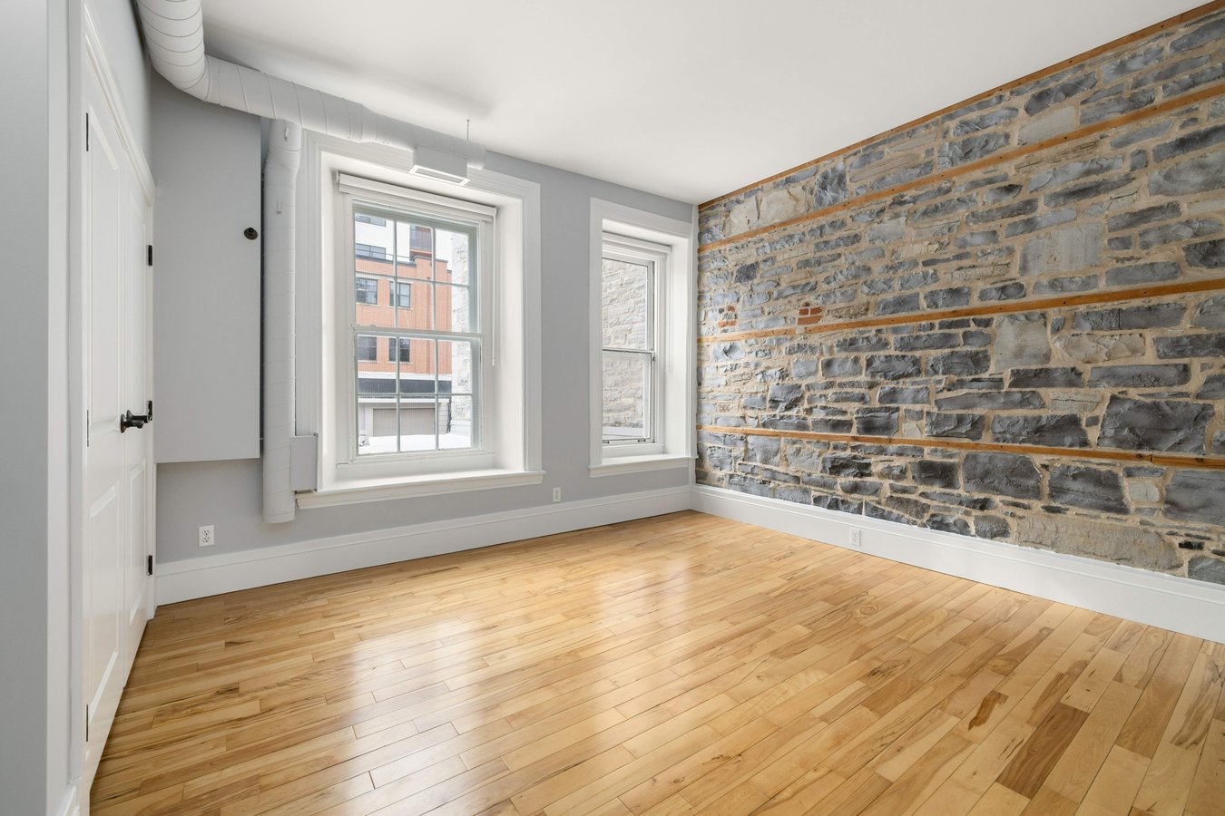 200 Ontario Street - Photo 13