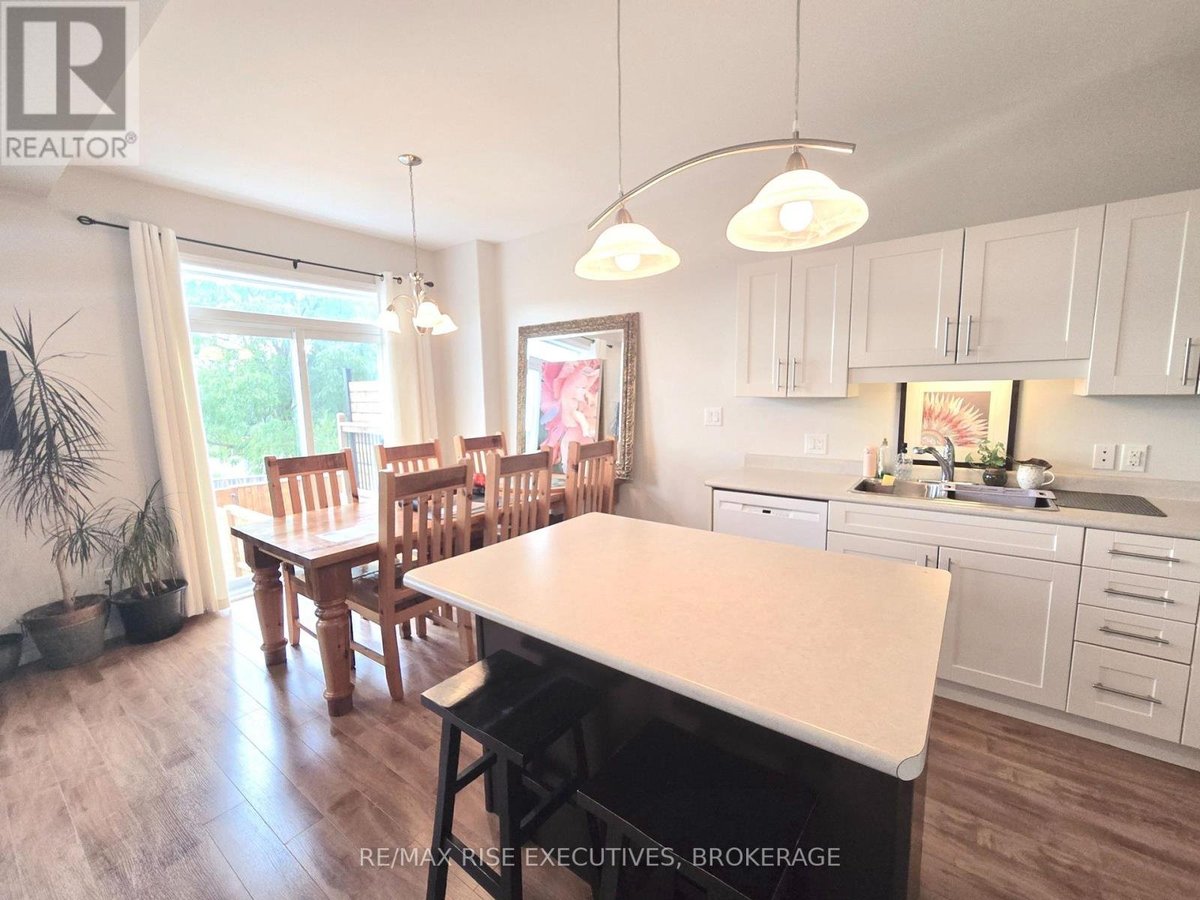 1 - 949 BLOSSOM STREET - Photo 7
