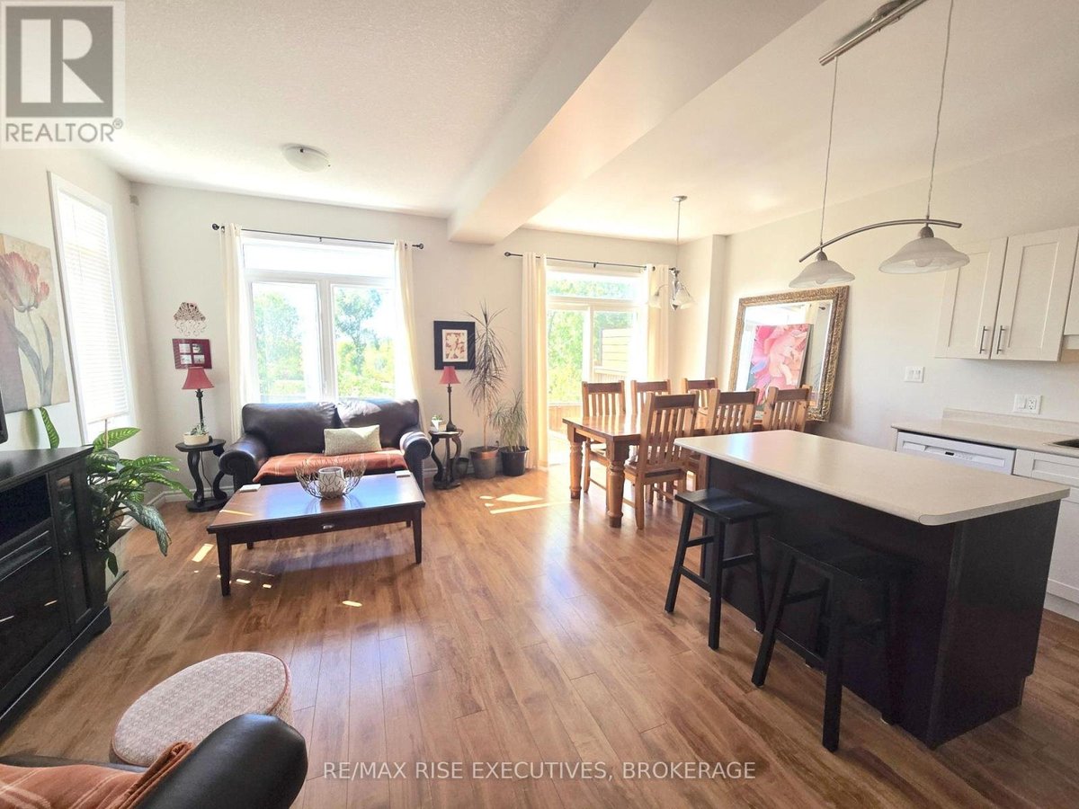 1 - 949 BLOSSOM STREET - Photo 8