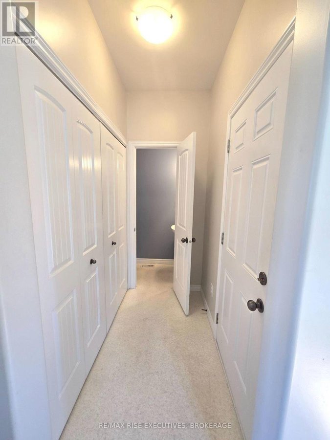 1 - 949 BLOSSOM STREET - Photo 16