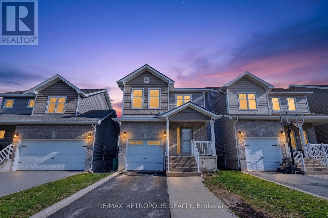 1276 ATKINSON STREET - Photo 1