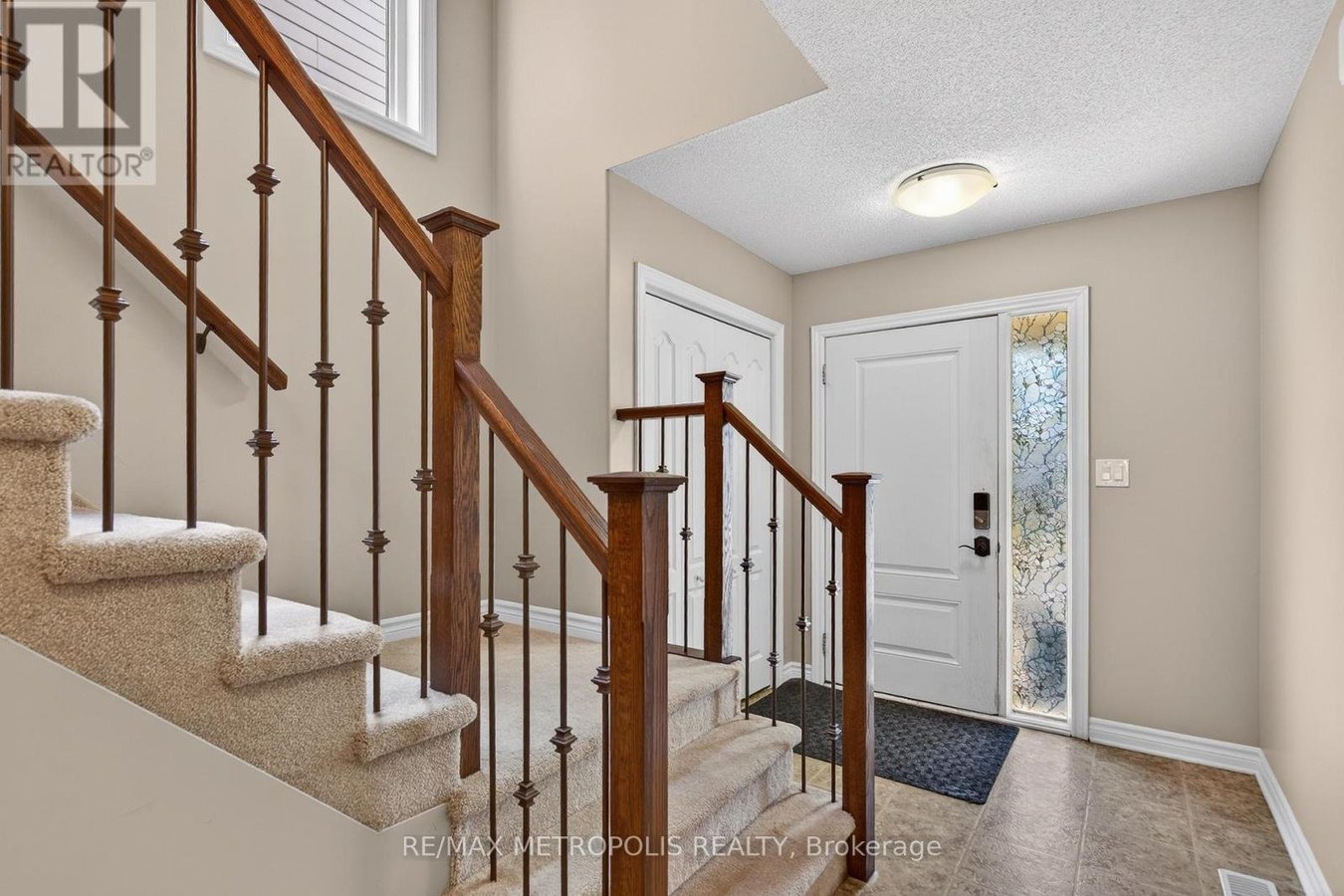 1276 ATKINSON STREET - Photo 3