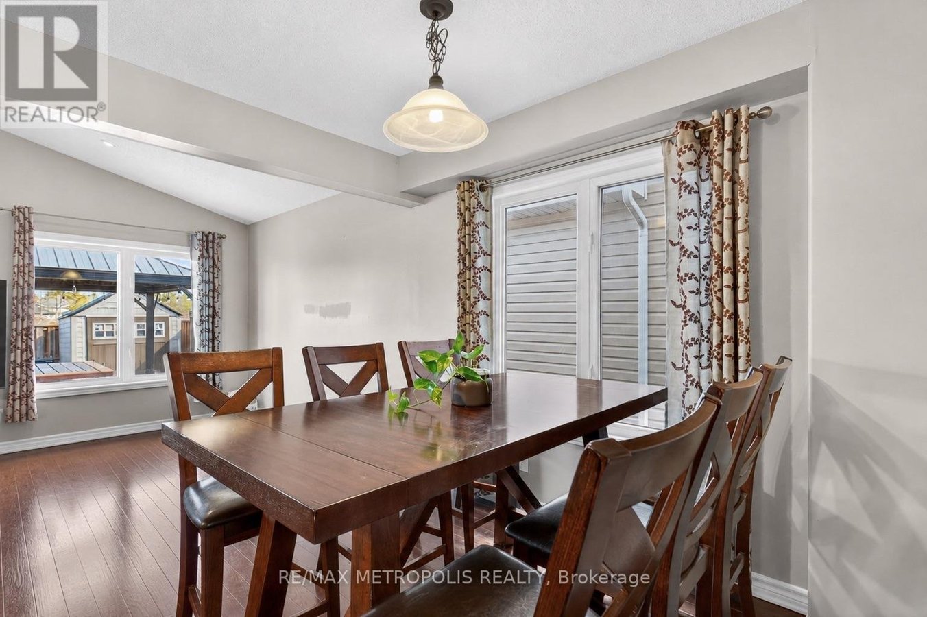 1276 ATKINSON STREET - Photo 5
