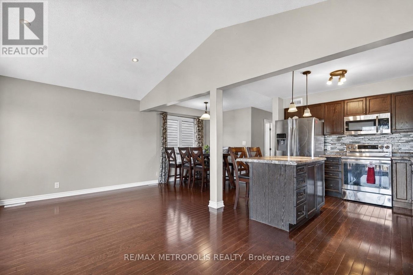 1276 ATKINSON STREET - Photo 6