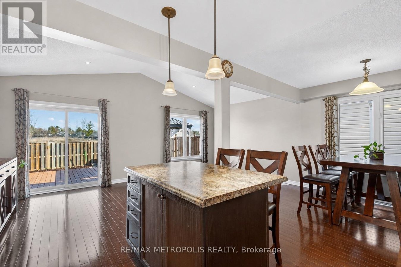 1276 ATKINSON STREET - Photo 10