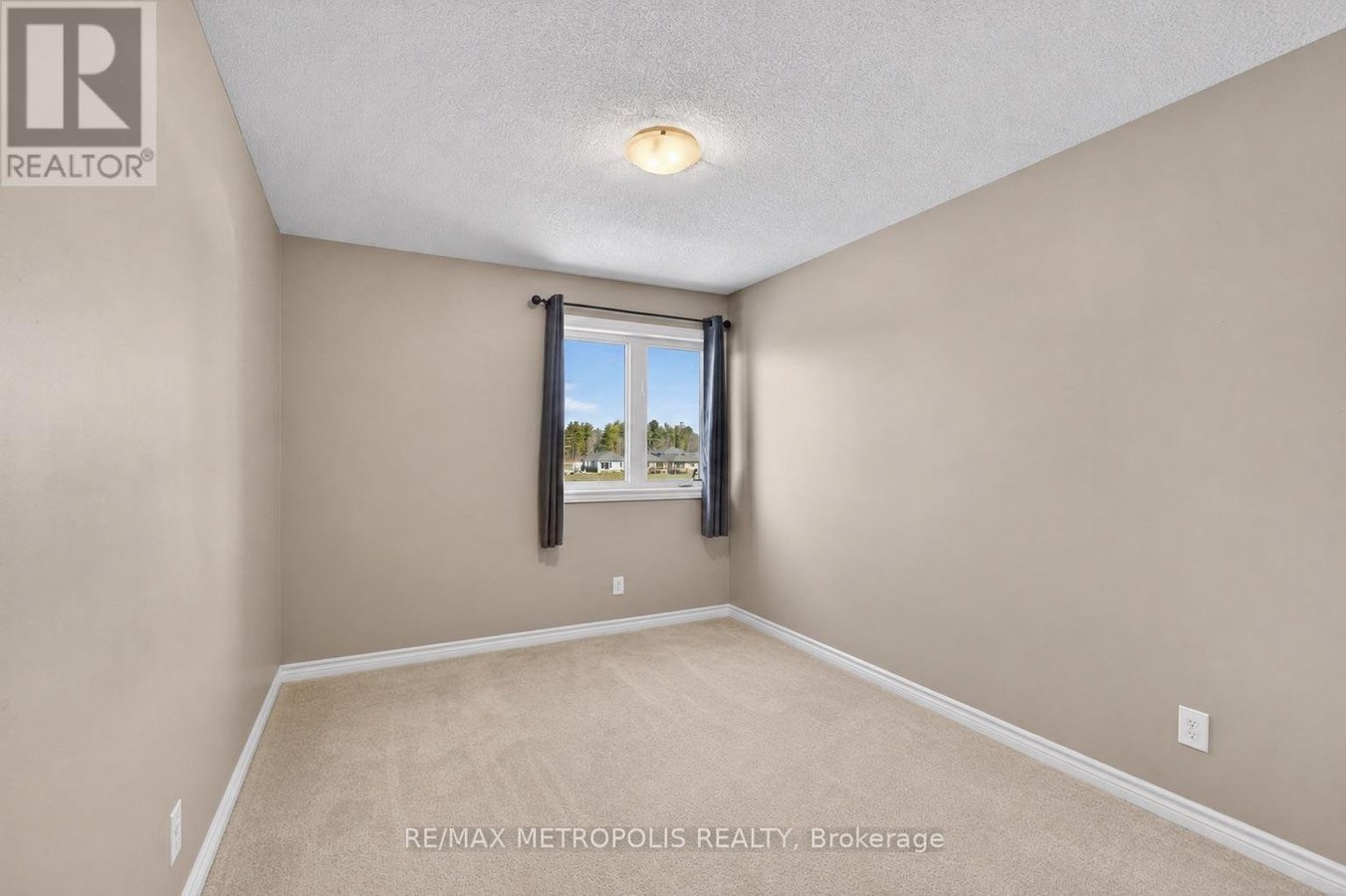 1276 ATKINSON STREET - Photo 22