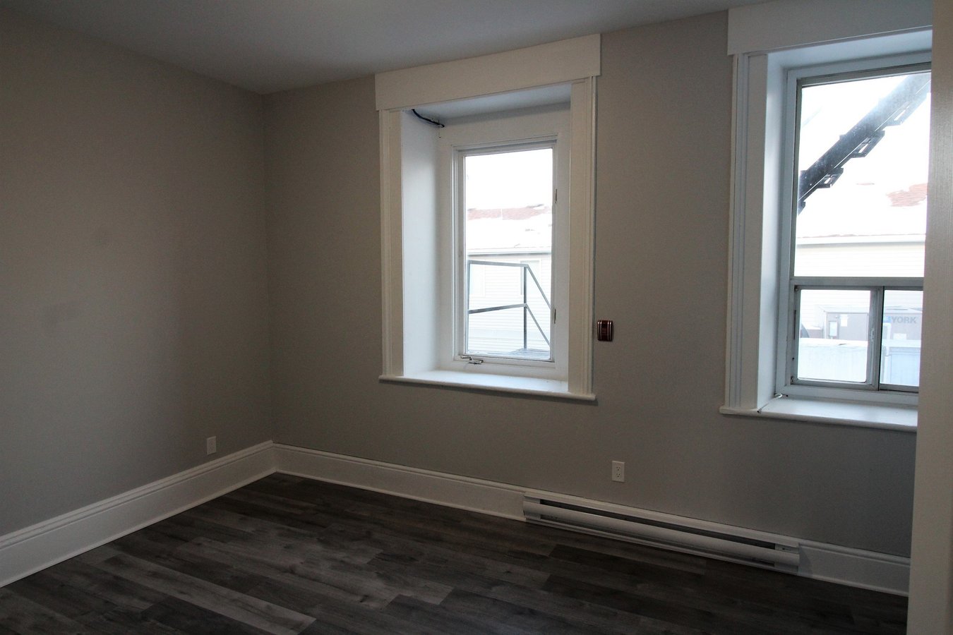 183 Princess Street - Photo 10