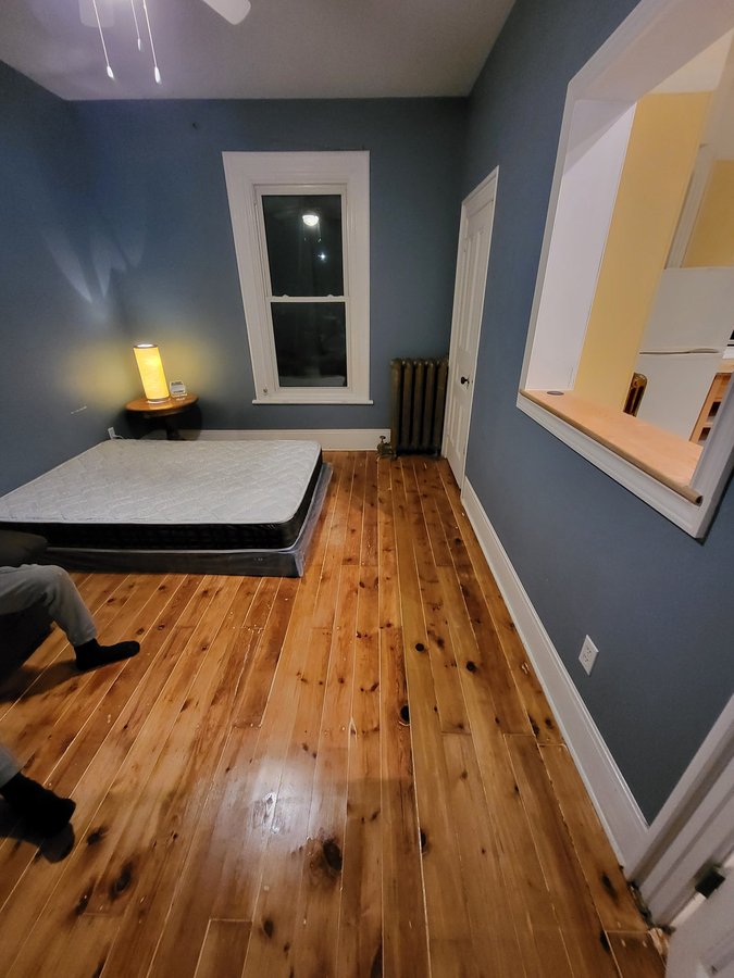 57 Clergy Street East - Photo 2