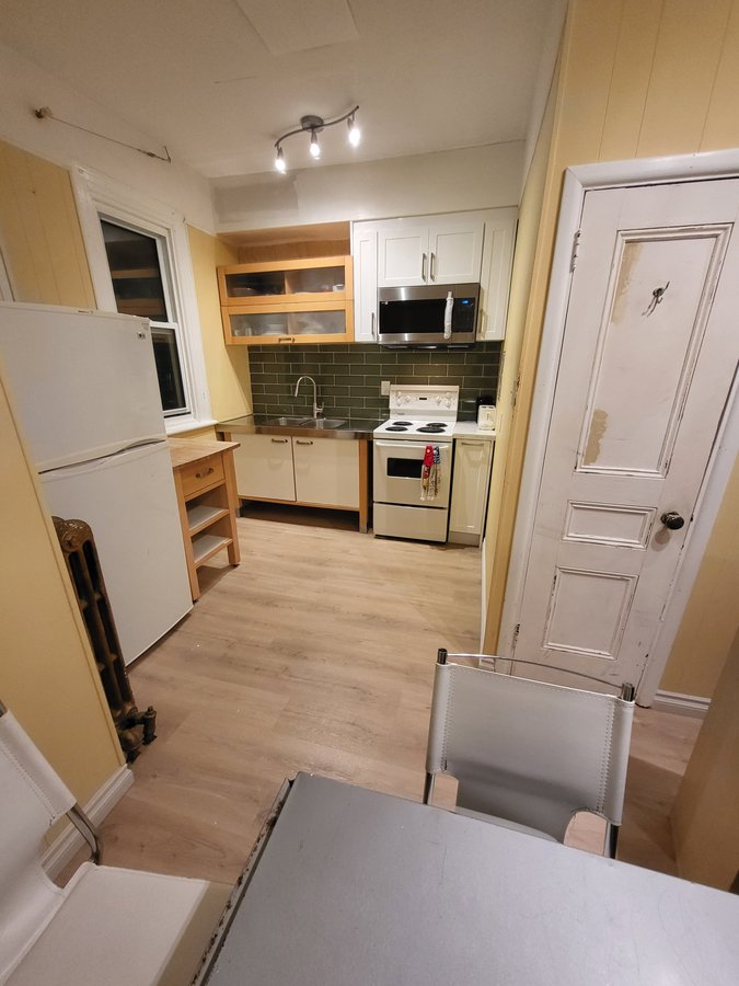 57 Clergy Street East - Photo 3