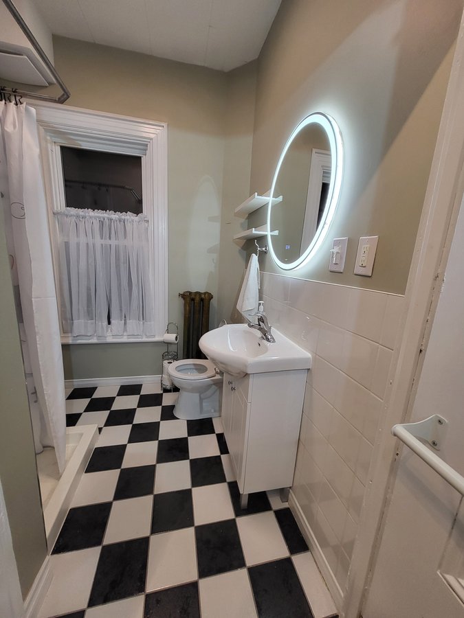 57 Clergy Street East - Photo 8