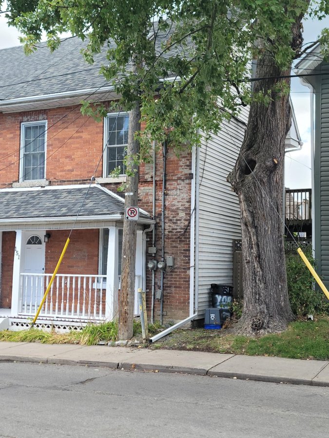151 York Street - Photo 2