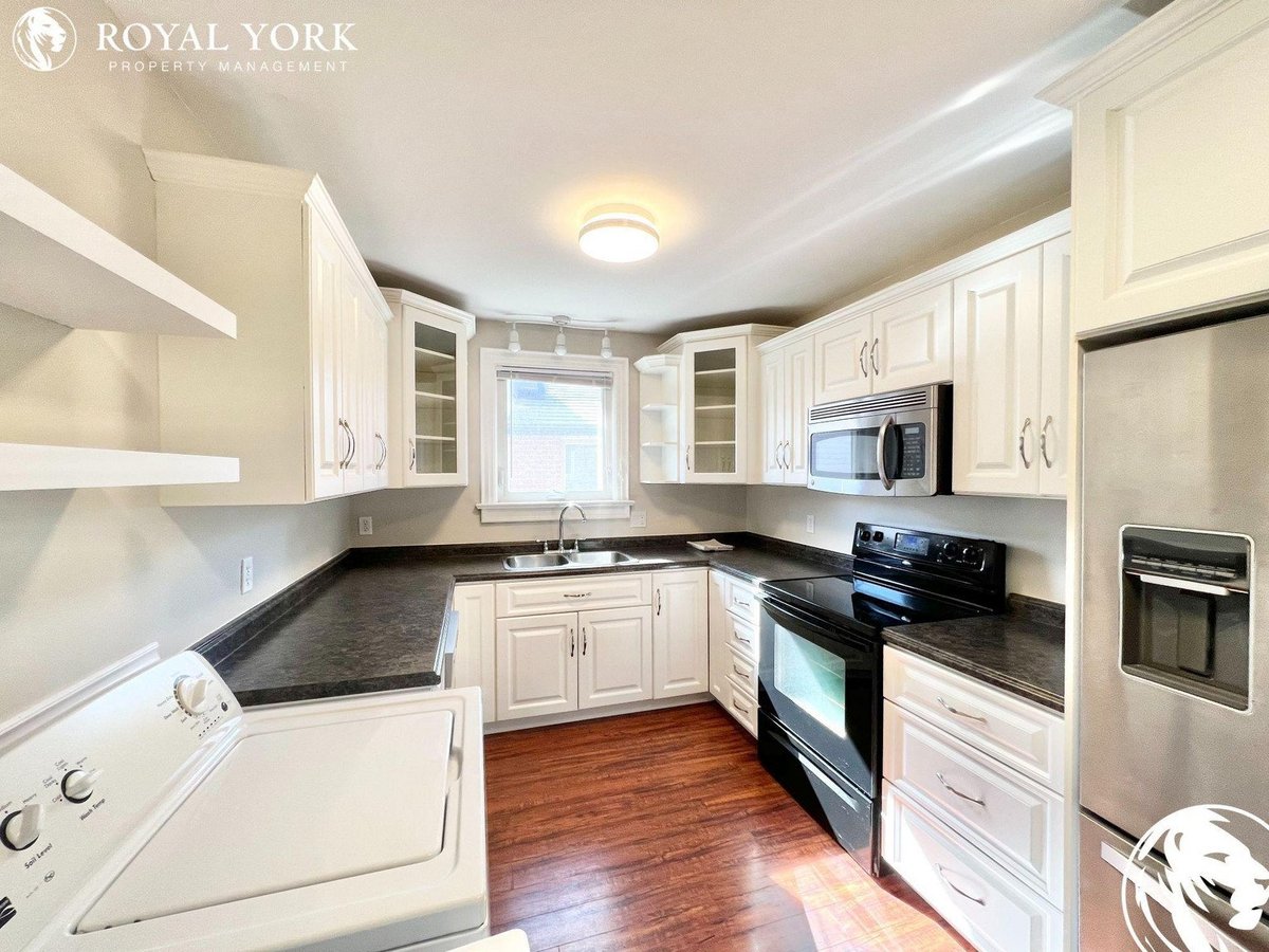 Kitchener 3 Bedroom Apartments Condos and Houses for Rent