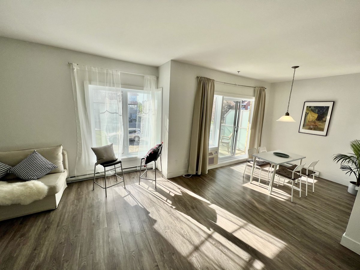 La Prairie QC Condos for Rent