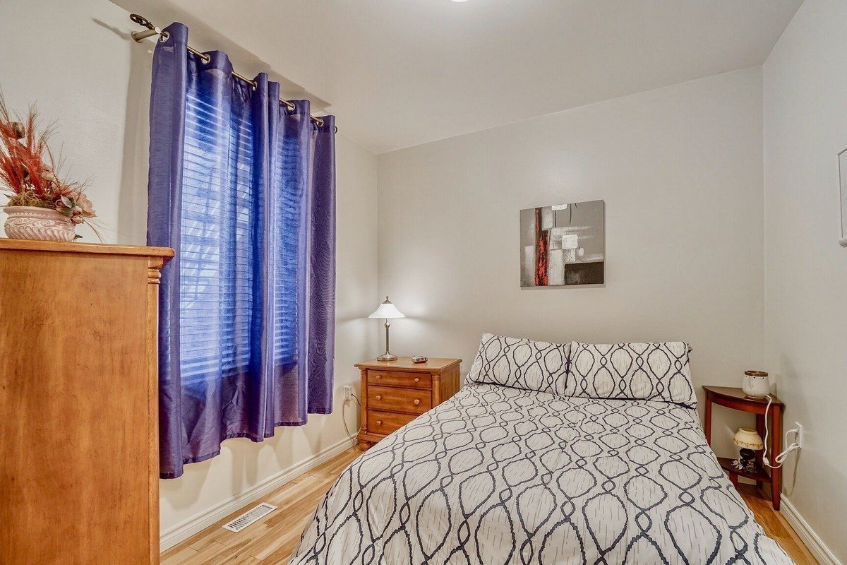 907 7e Avenue - Photo 5