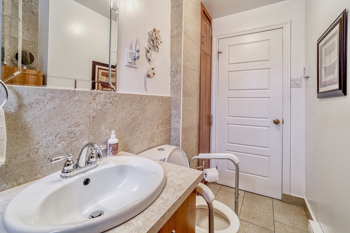 907 7e Avenue - Photo 9