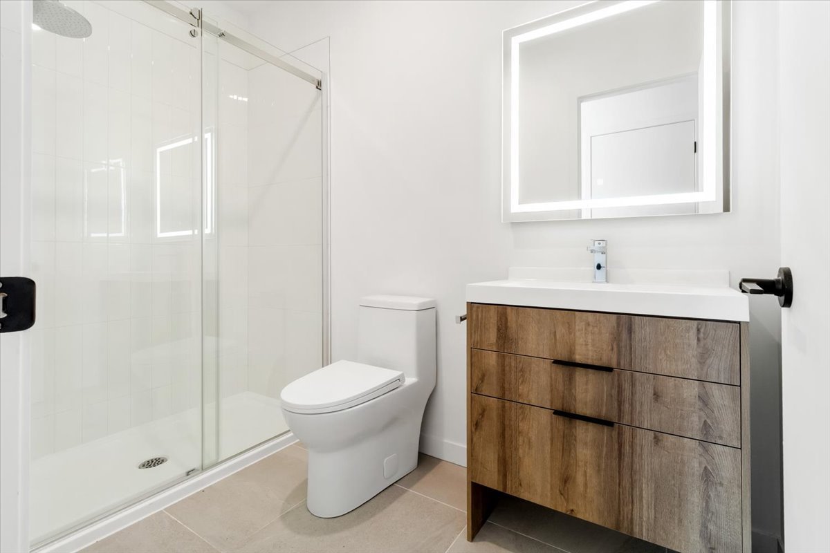 812 2e Avenue - Photo 8