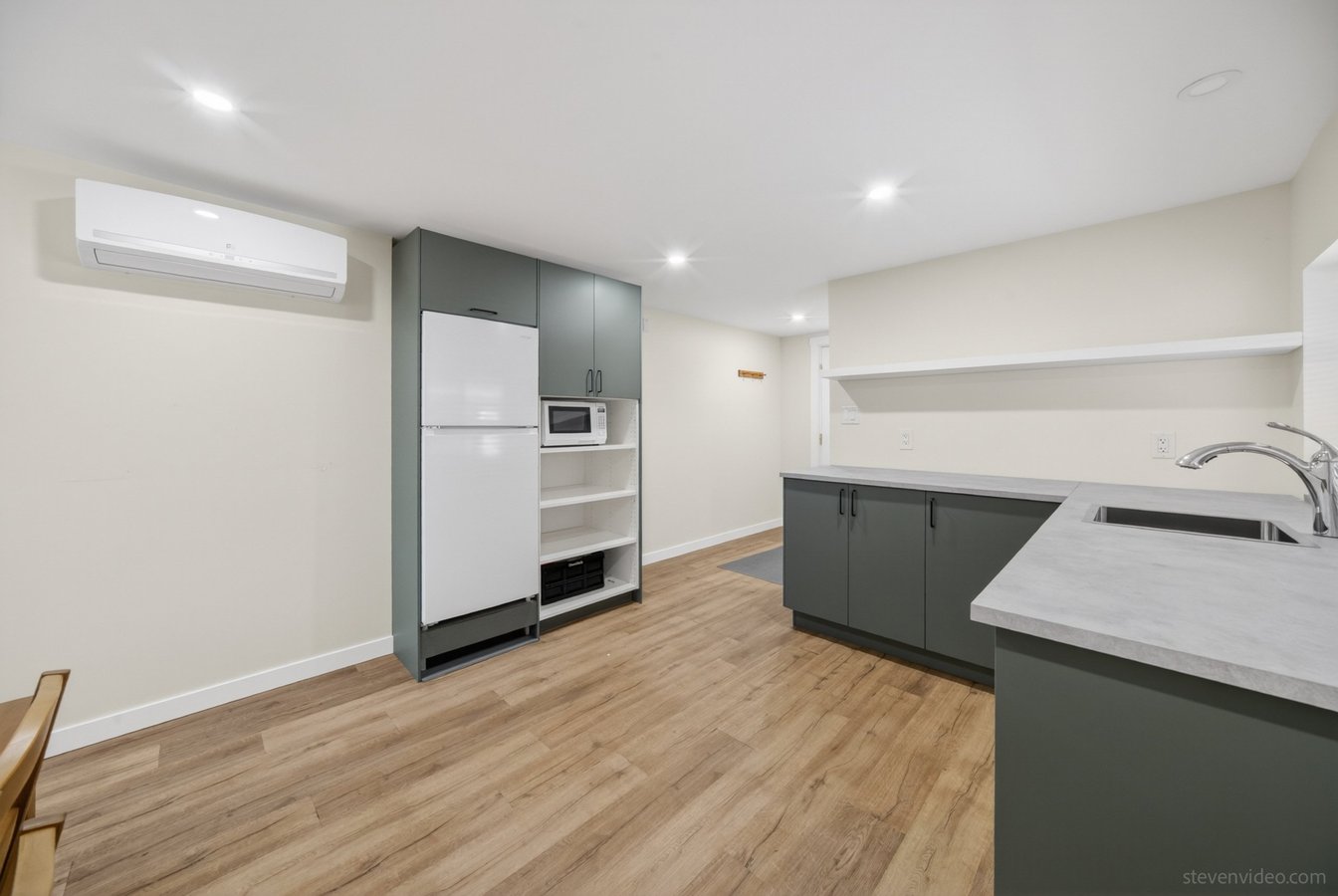 5031 44B Avenue - Photo 3
