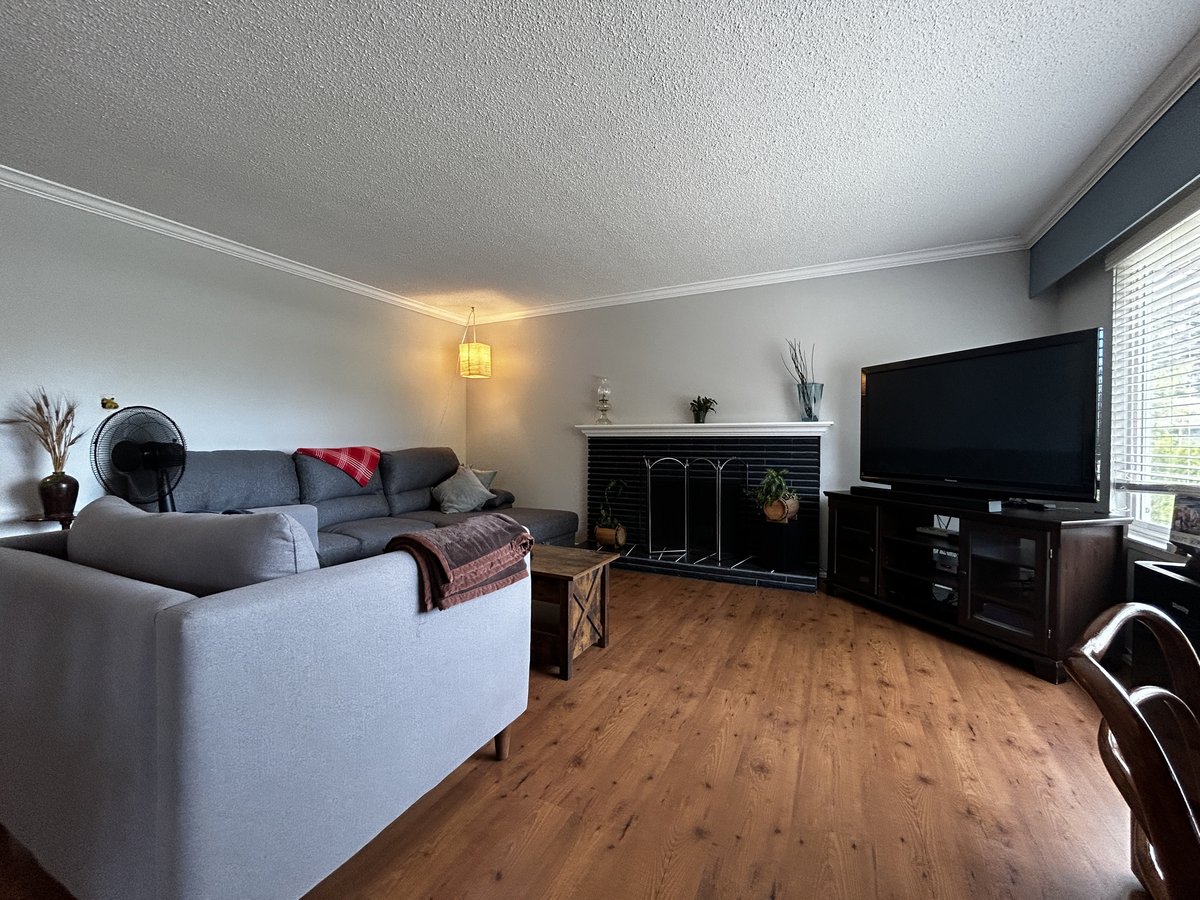 4531 47 Street - Photo 9