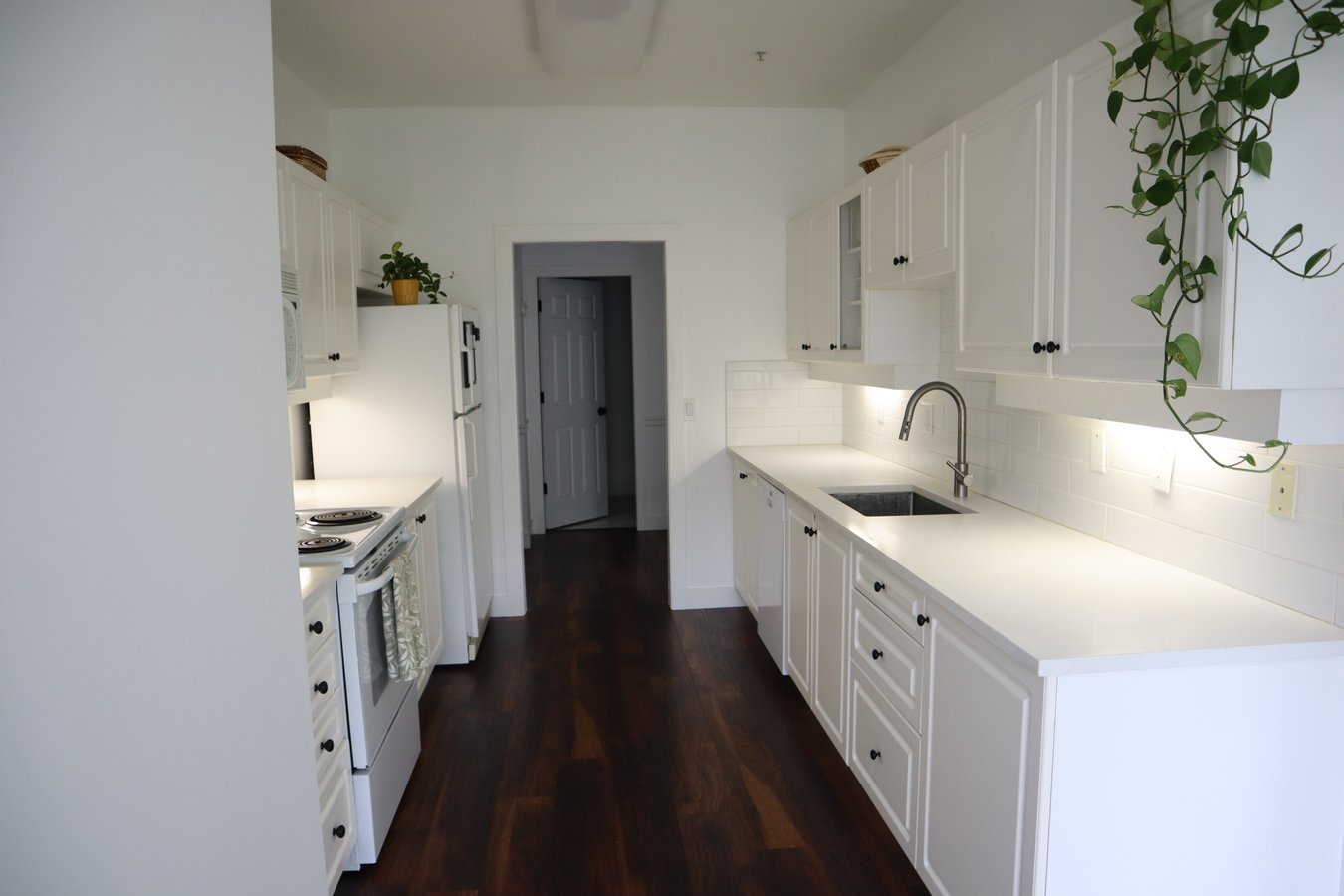 4747 54A Street - Photo 8